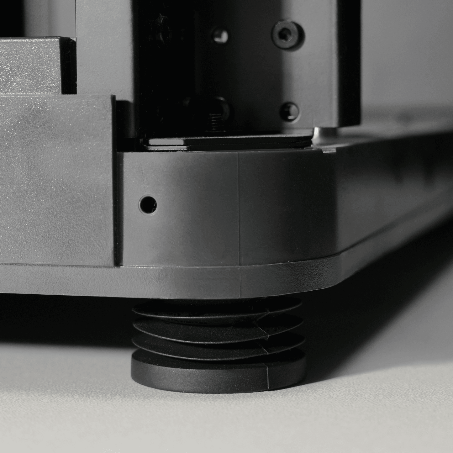 Anti-Vibration Feet - X1 Series and P1 Series